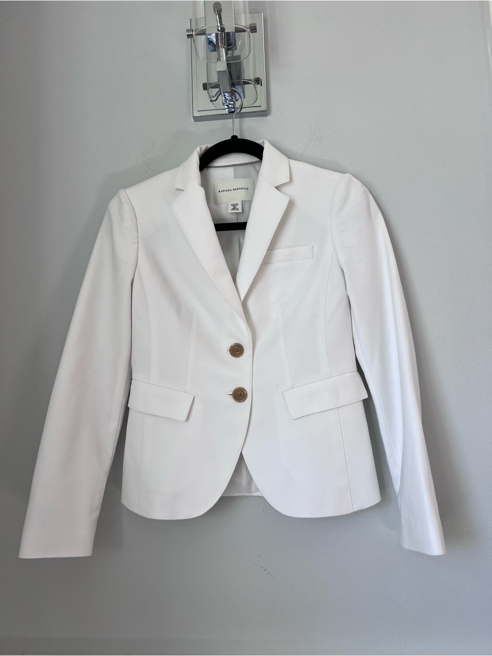 Banana Republic White Two-Button Tailored Blazer